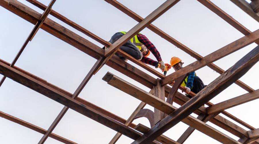 Professional residential roofers in Woodbine, KS